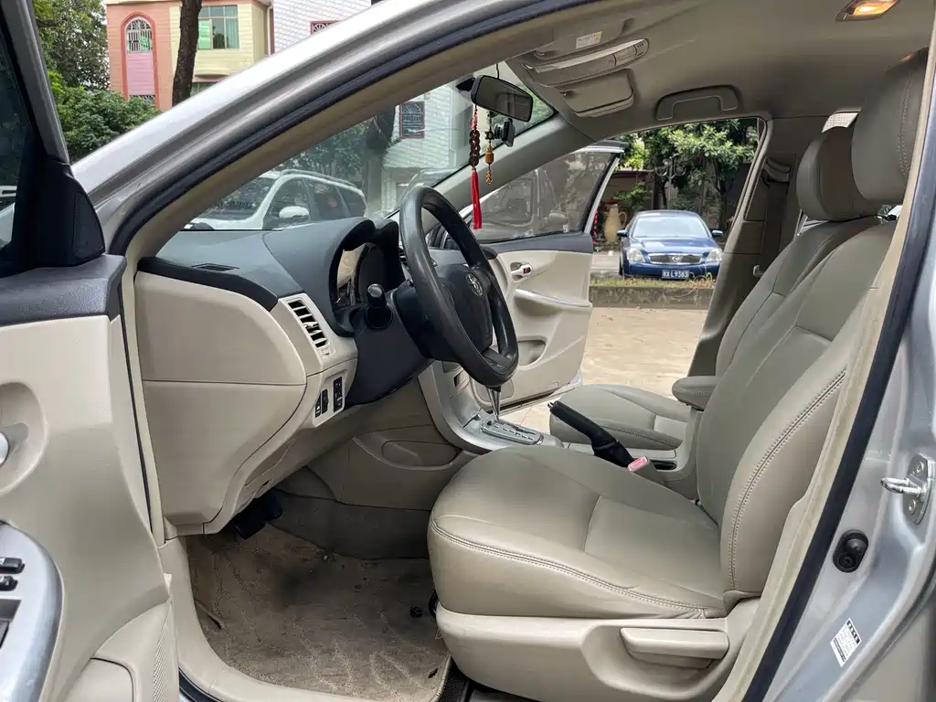 Toyota Corolla — миниатюра 6