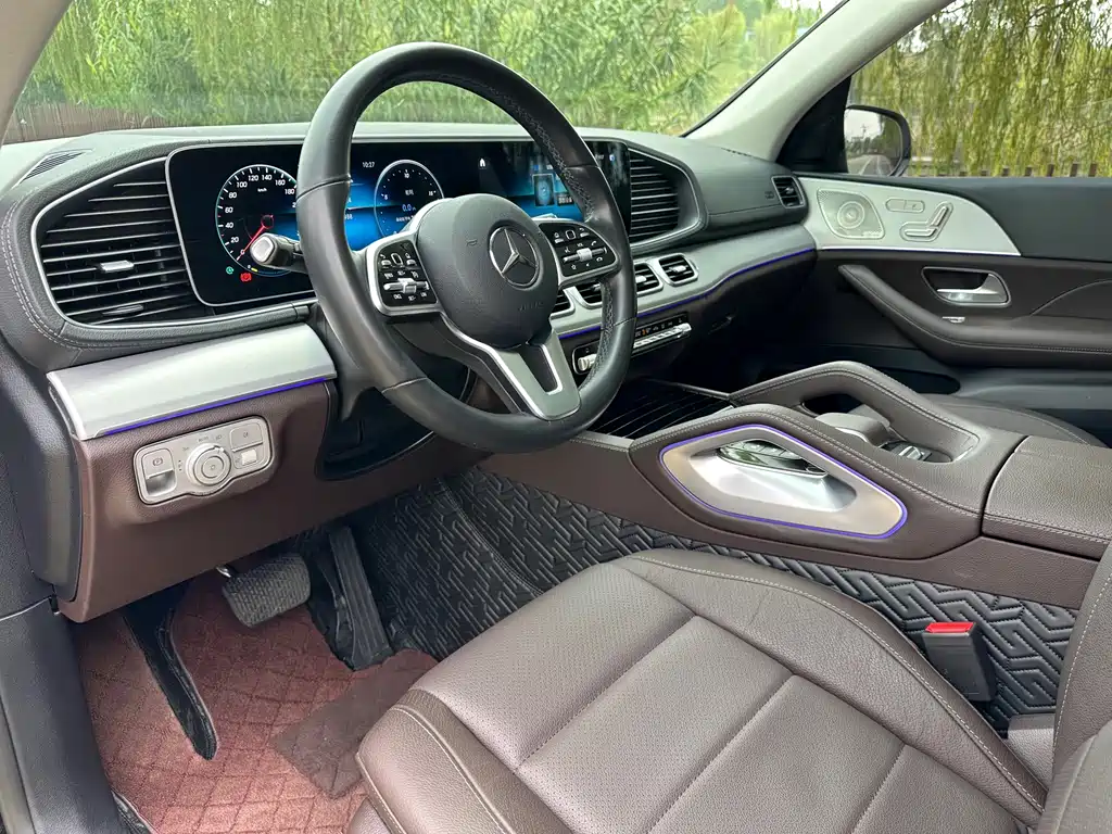 Mercedes-Benz GLE (Import) — миниатюра 6