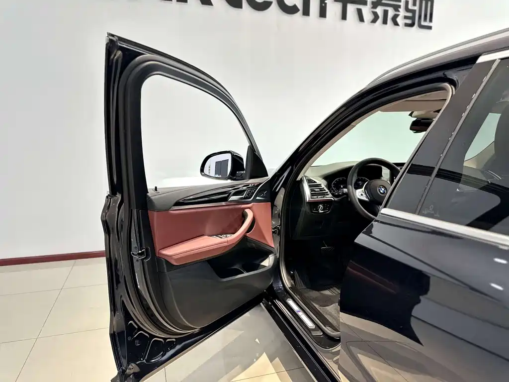 BMW X3 — миниатюра 3