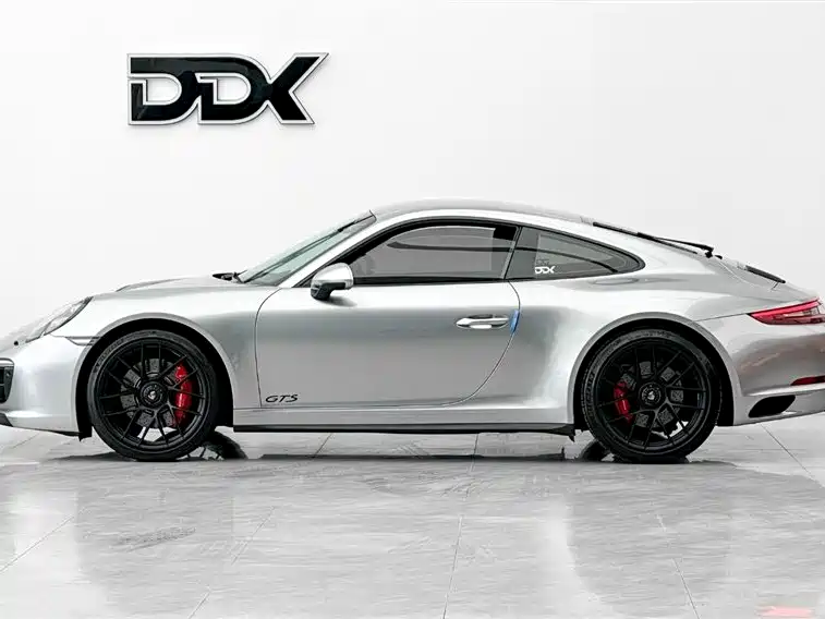 Porsche 911 2017 Carrera GTS 3.0T