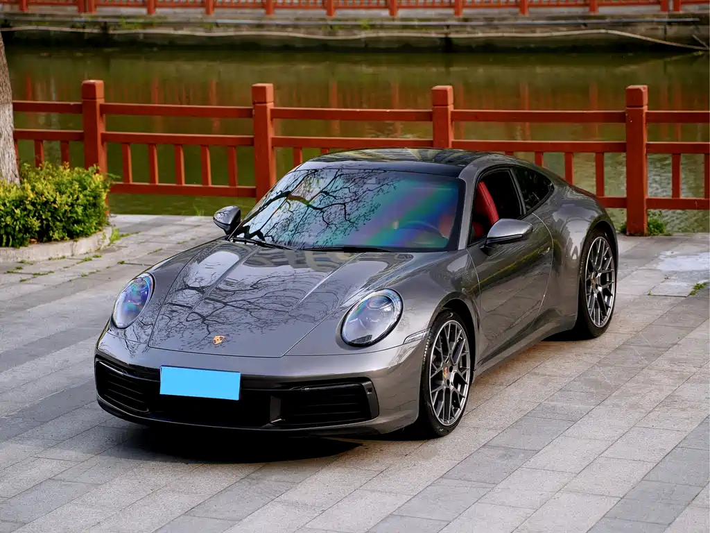 Porsche 911 2023