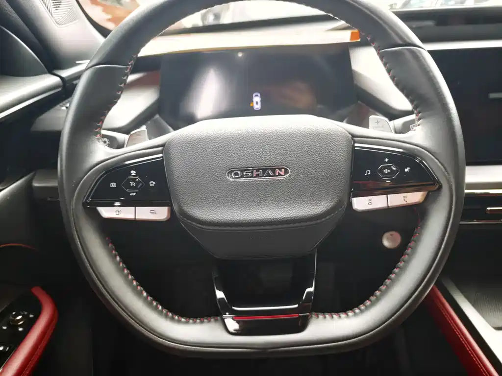 CHANGAN CHANGAN AUCHAN Z6