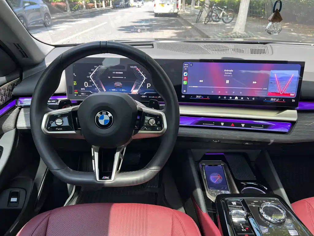 BMW 5 Series — миниатюра 28
