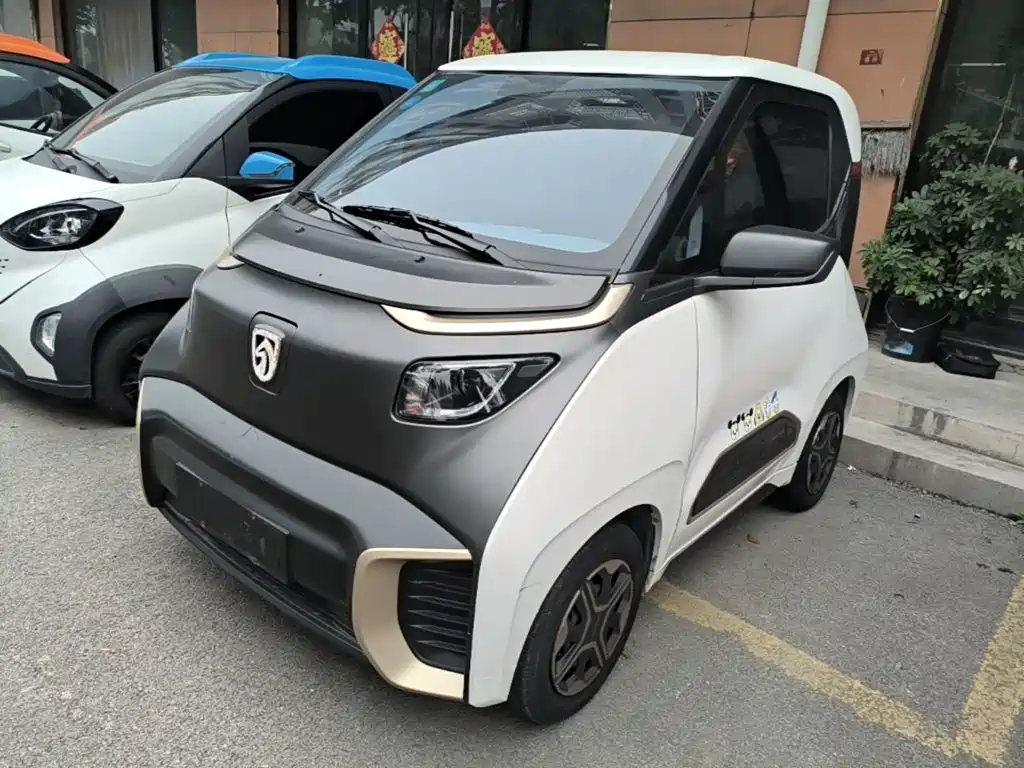 Baojun E200 — миниатюра 2