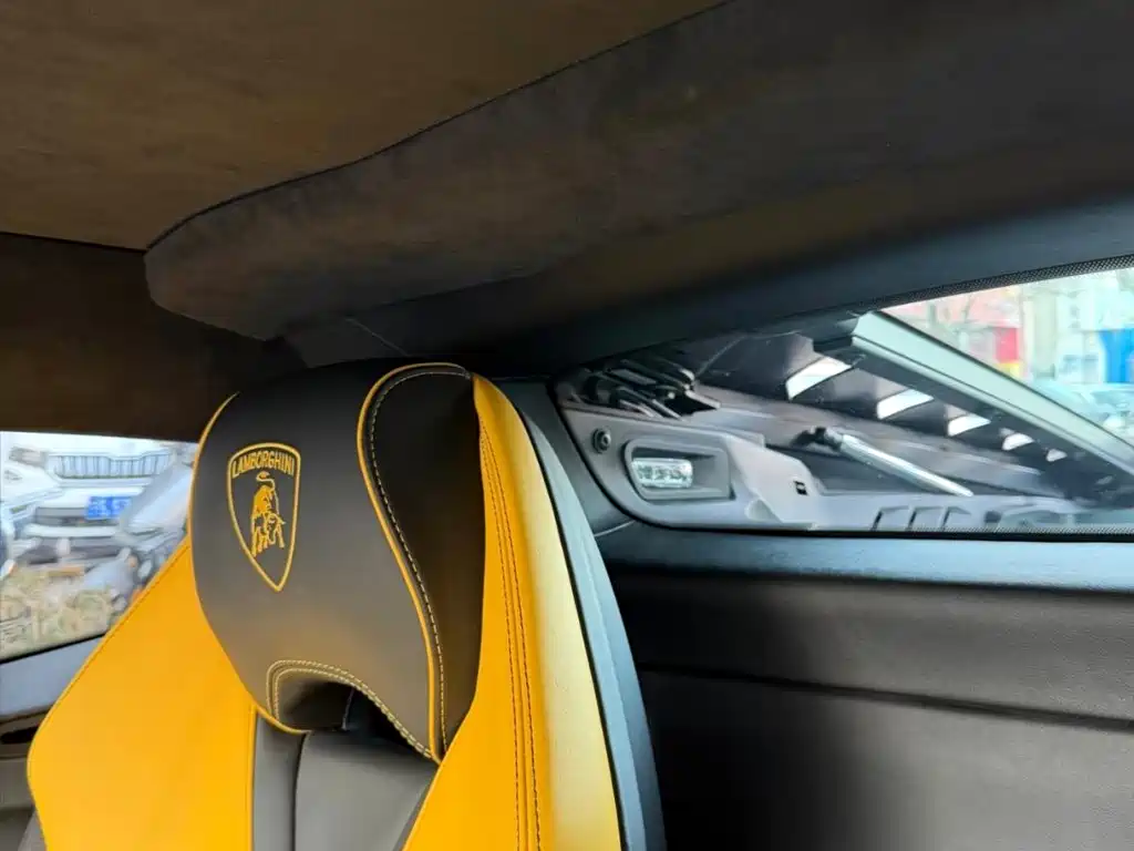Lamborghini Huracán — миниатюра 12