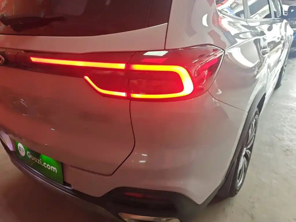 Chery Tiggo 8 — миниатюра 8