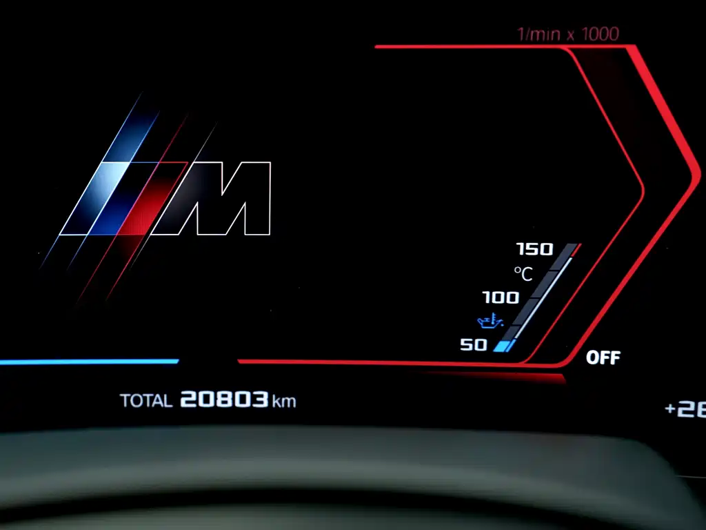 BMW X6 M — миниатюра 10