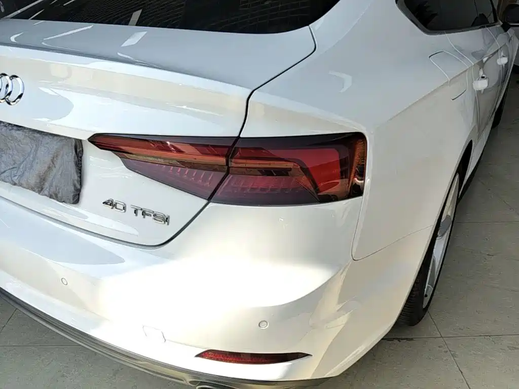Audi A5 (Import) — миниатюра 8