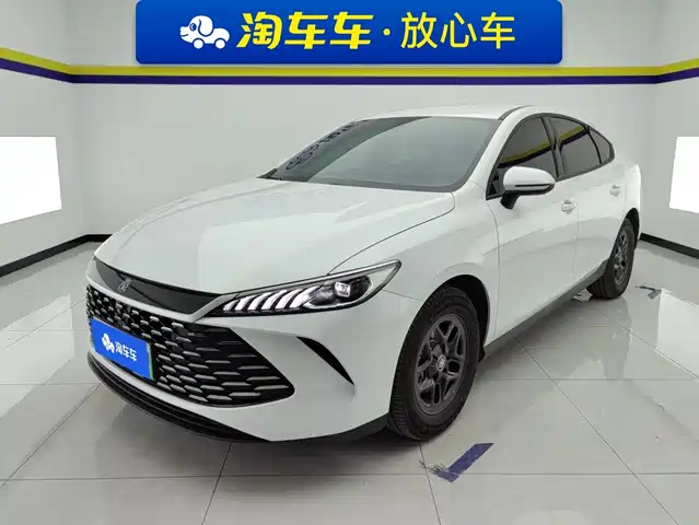 2025 BYD Qin