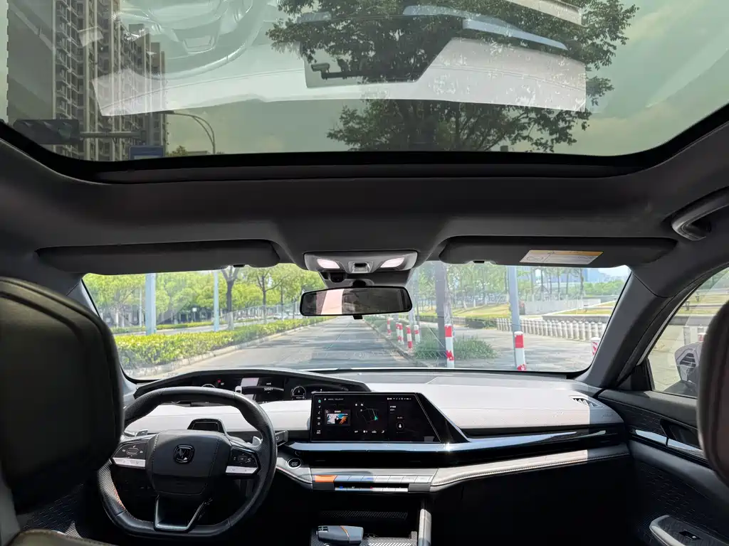 Changan UNI-V — миниатюра 12