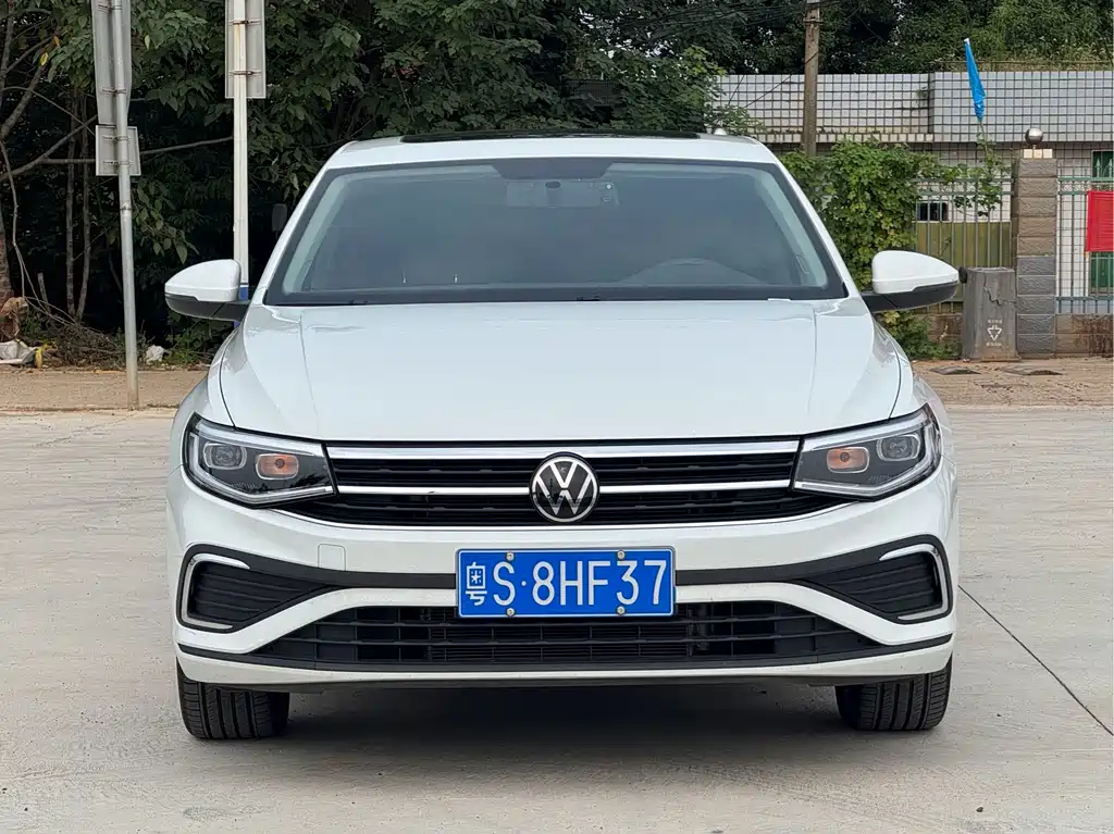 Volkswagen Bora — миниатюра 2