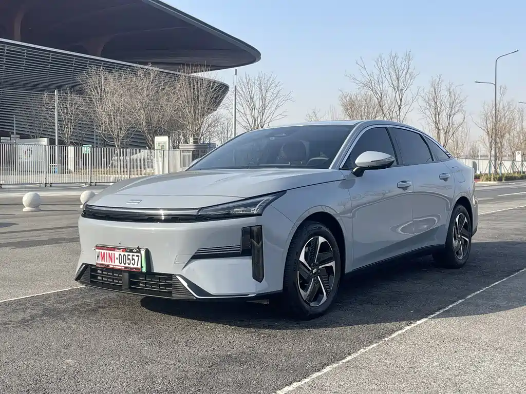 GEELY GALAXY GALAXY L6