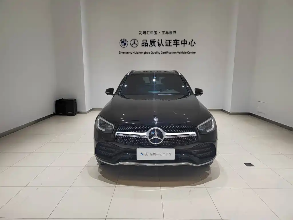 MERCEDES-BENZ GLC