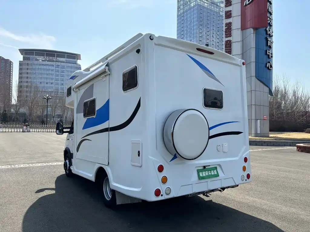 IVECO Ousheng — миниатюра 4