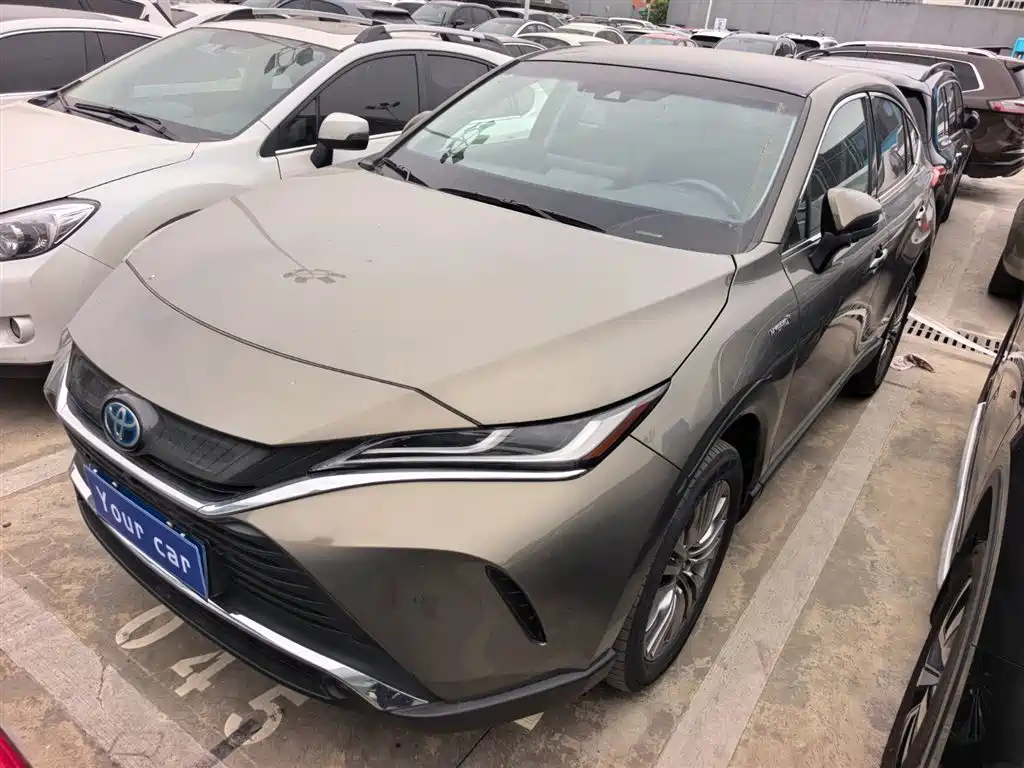 Toyota Harrier 2021