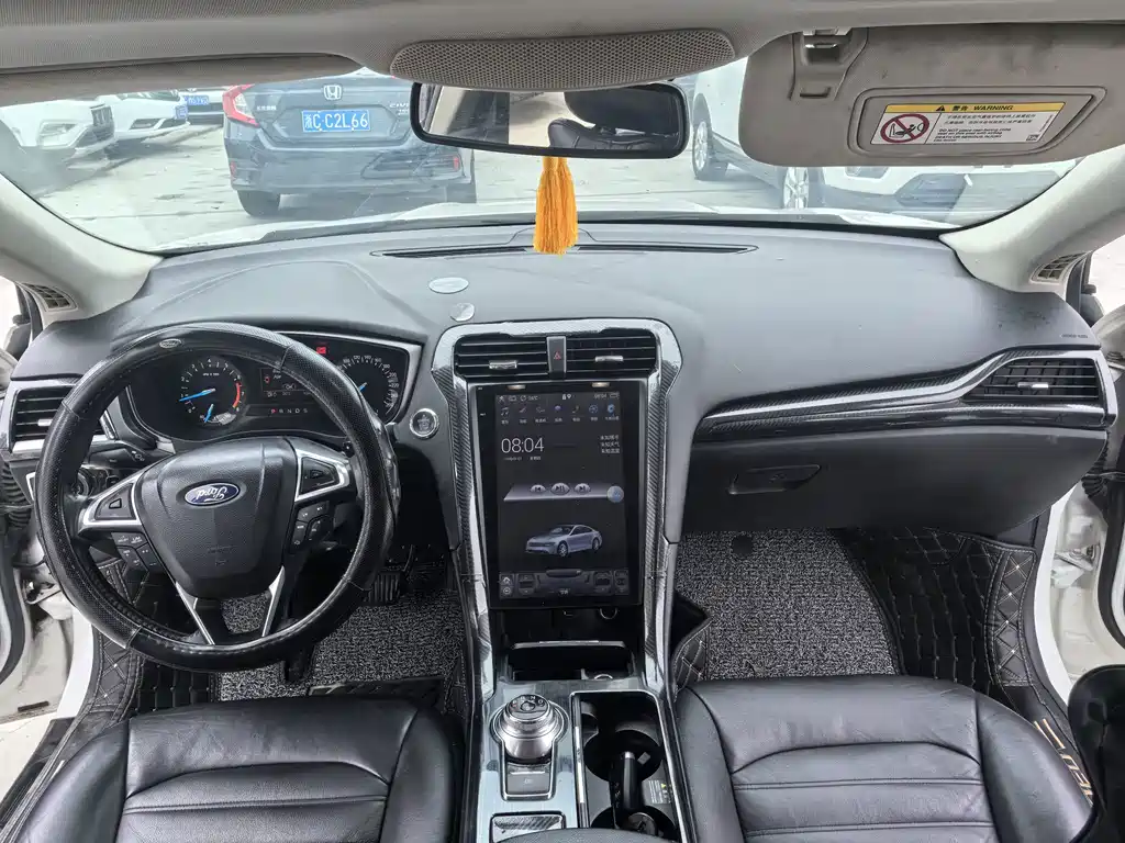 Ford Mondeo — миниатюра 11