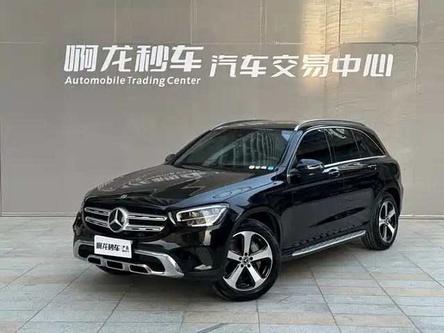 MERCEDES-BENZ GLC
