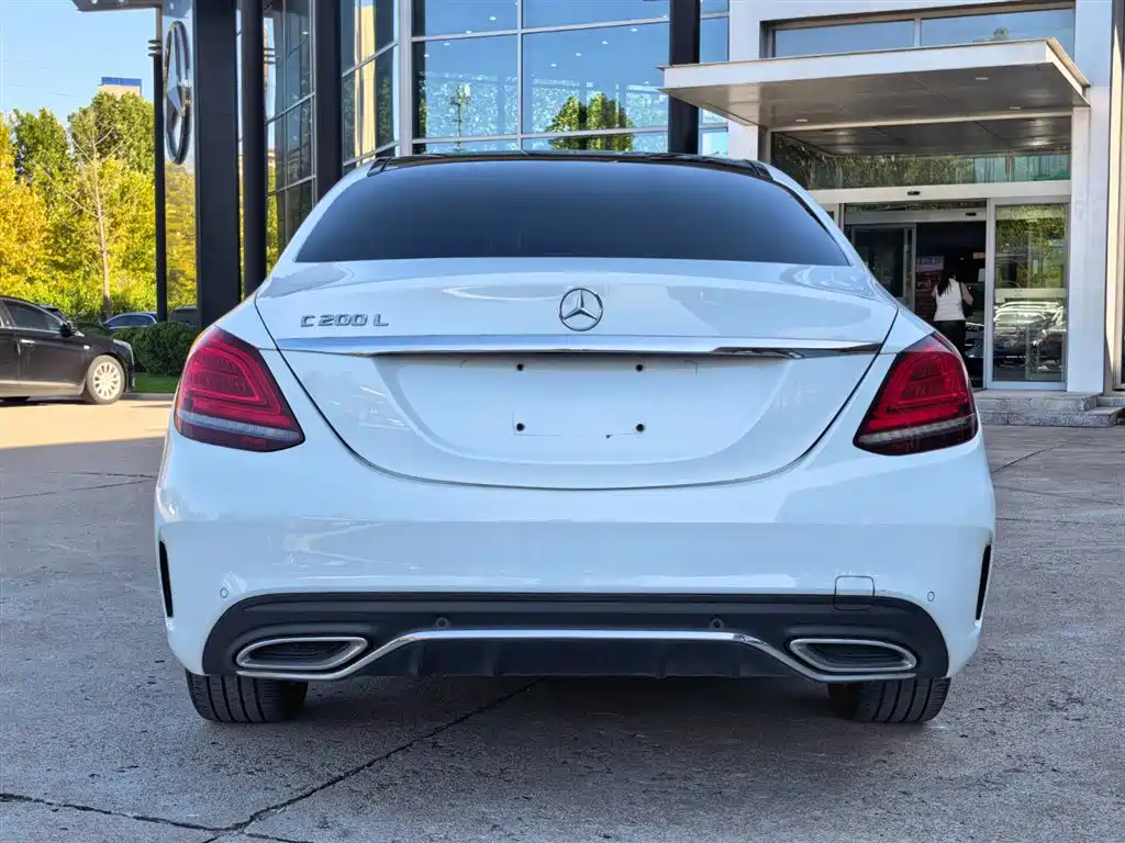 Mercedes-Benz C-Class — миниатюра 4
