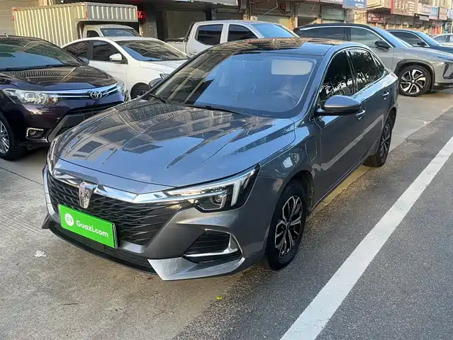 ROEWE  I6 MAX NEW ENERGY 2024