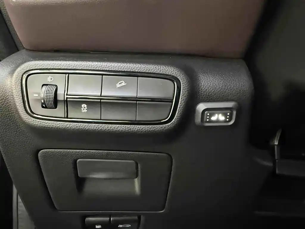 GAC Motor Trumpchi M6 — миниатюра 10