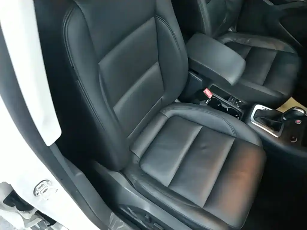 Volkswagen Tiguan — миниатюра 25