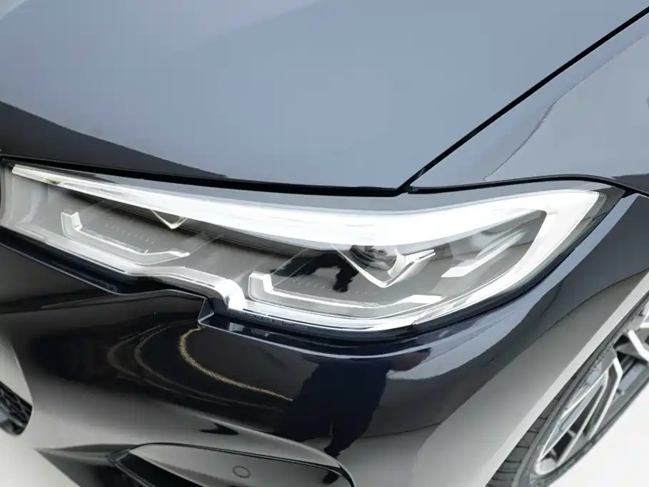 BMW 3 Series — миниатюра 15