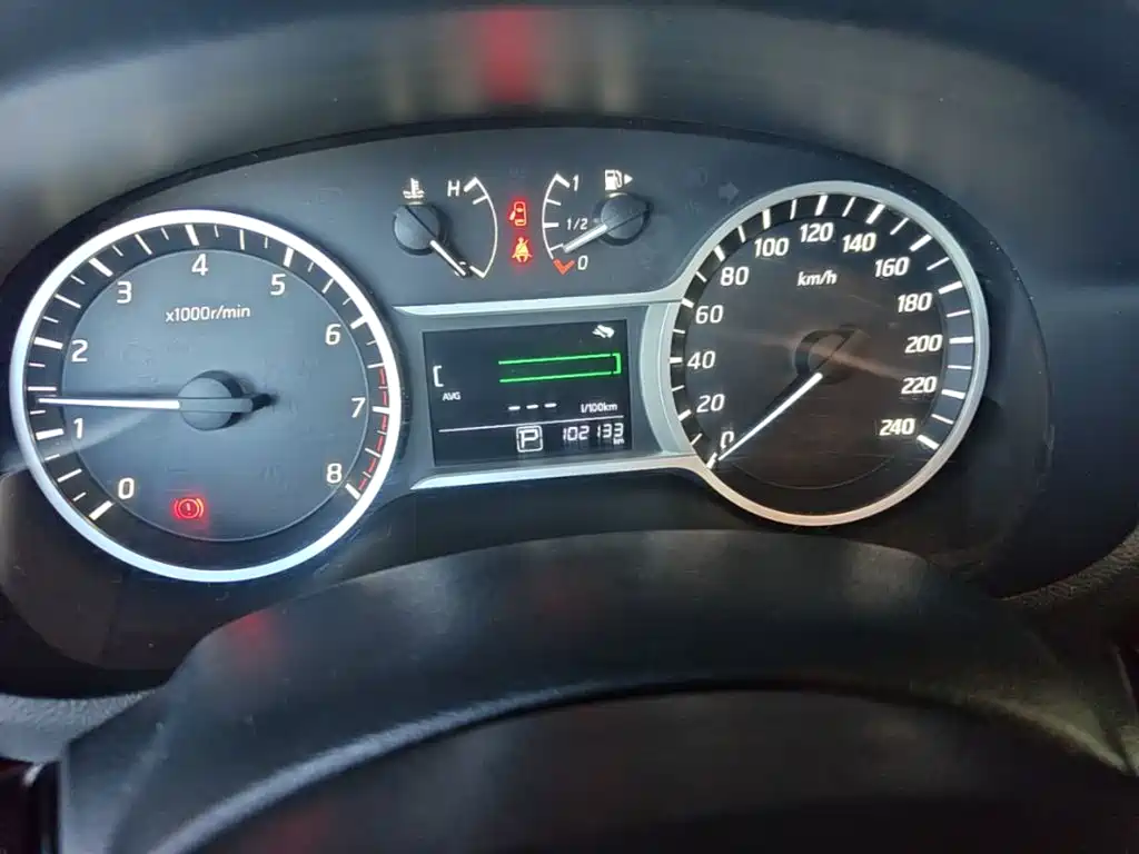 Nissan Bluebird — миниатюра 12