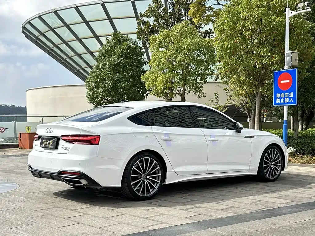 Audi A5 (Import) — миниатюра 4