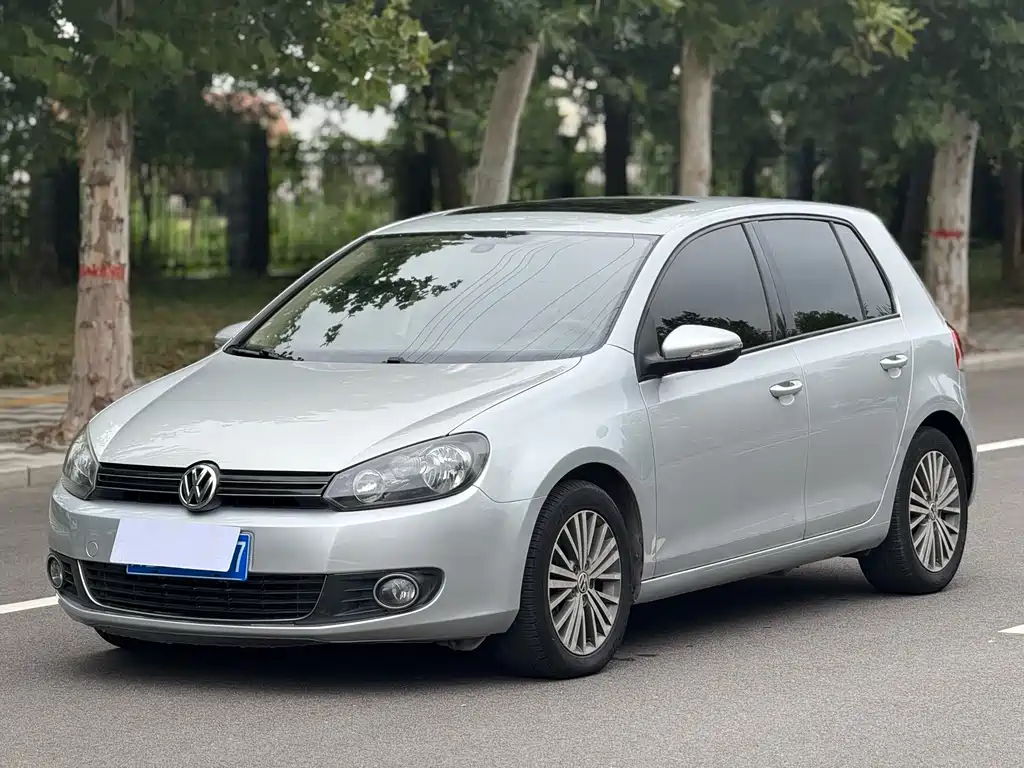 Volkswagen Golf — миниатюра 2