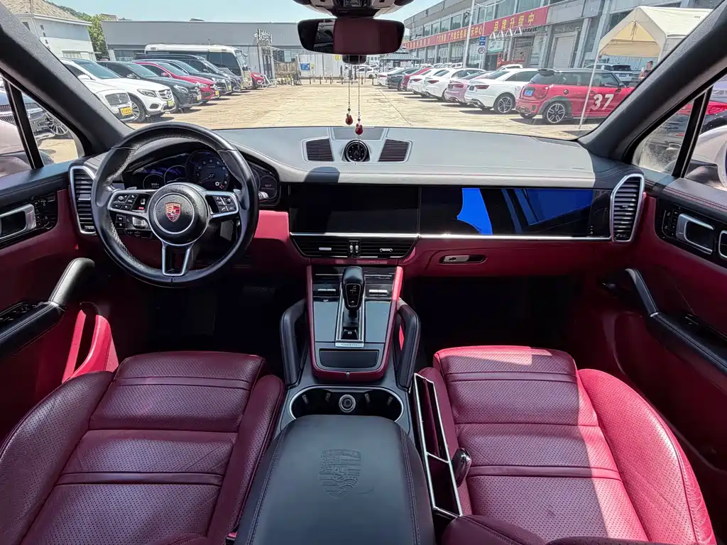Porsche Cayenne 2019 Cayenne 3.0T