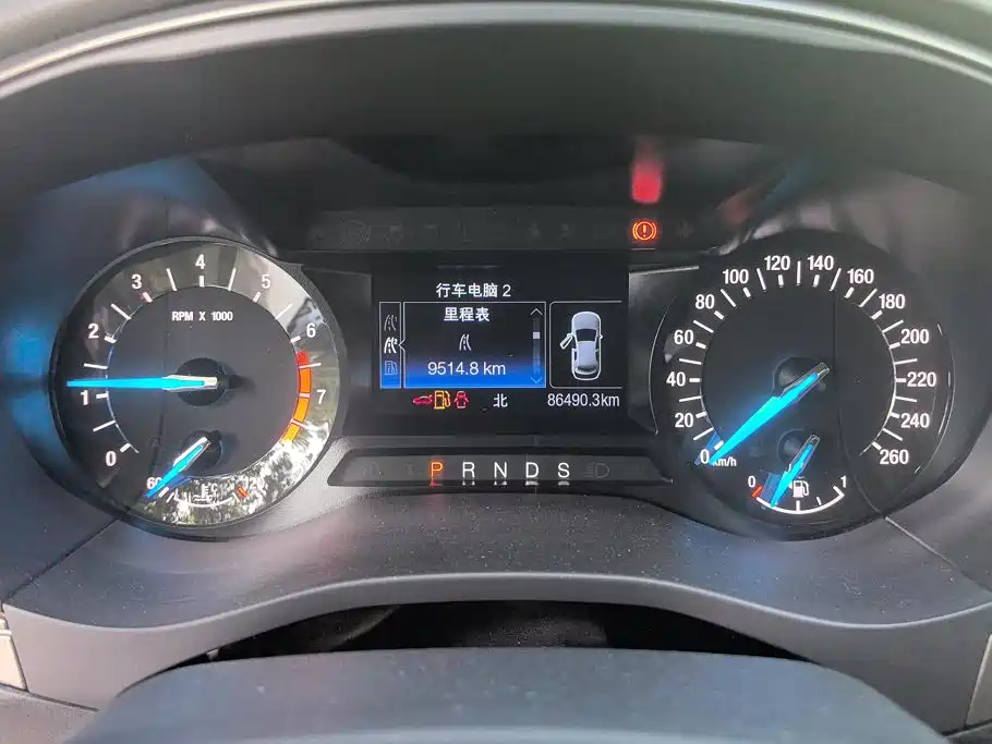 Ford Mondeo — миниатюра 14