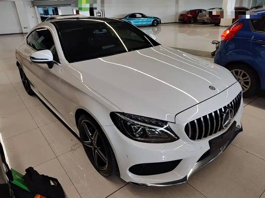 Mercedes-Benz C-Class (Import) — миниатюра 4