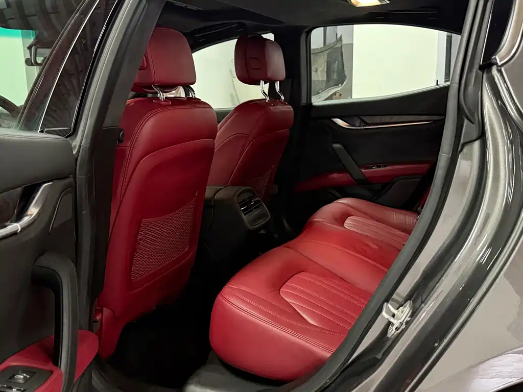Maserati Ghibli — миниатюра 9