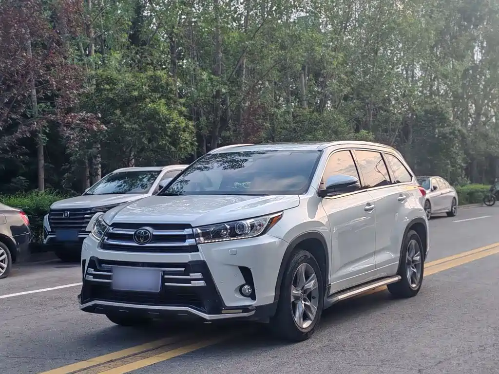 Toyota Highlander — миниатюра 2