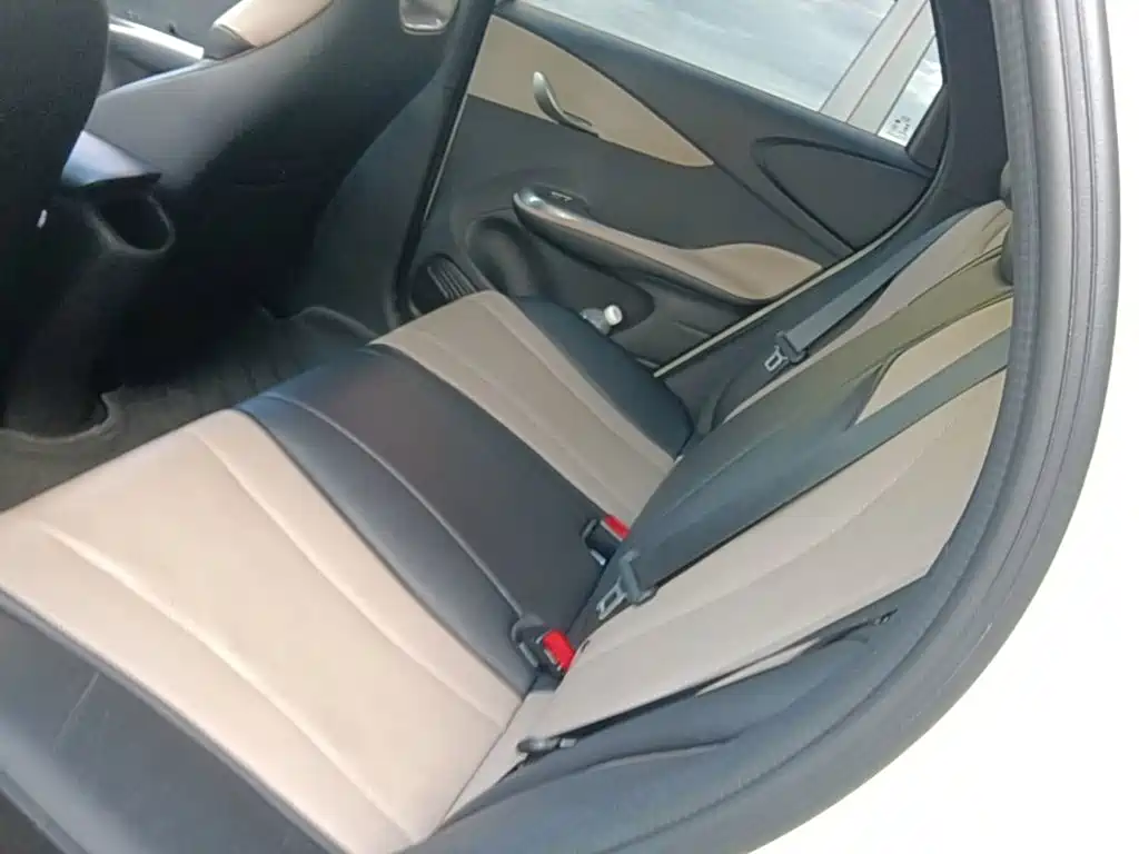 BYD Dolphin — миниатюра 17