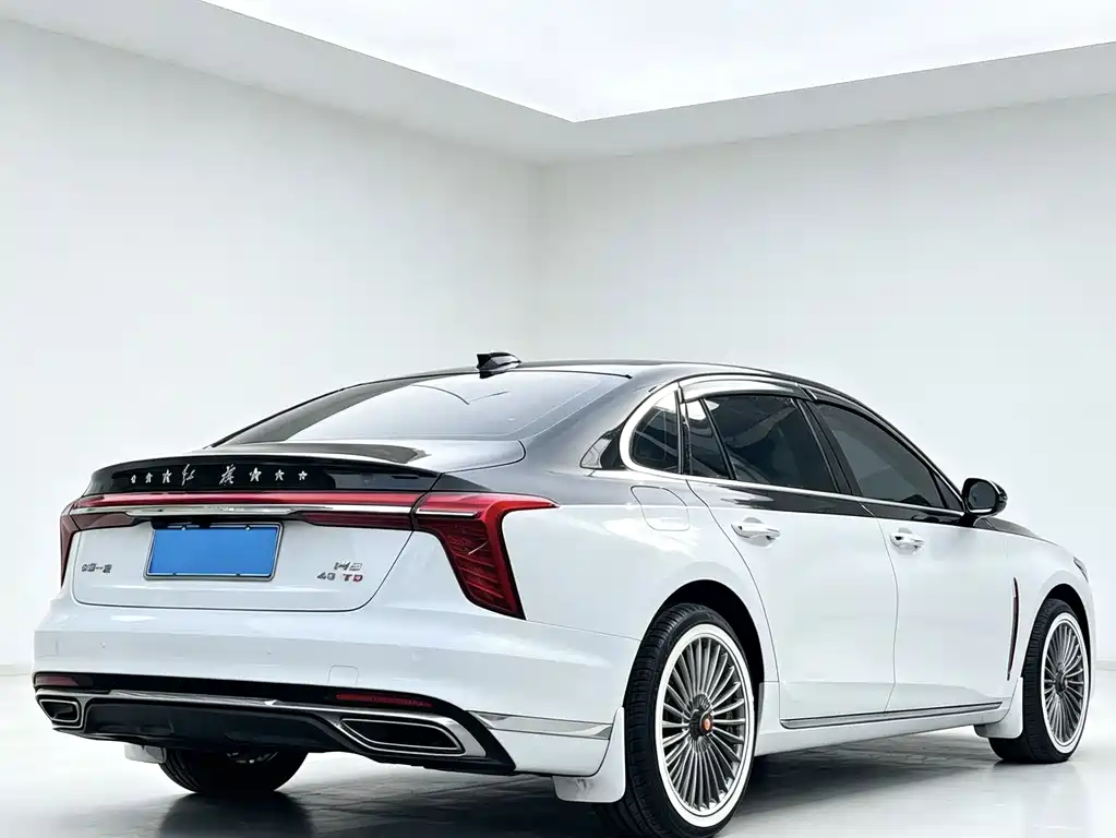 Hongqi Hongqi H5 — миниатюра 9