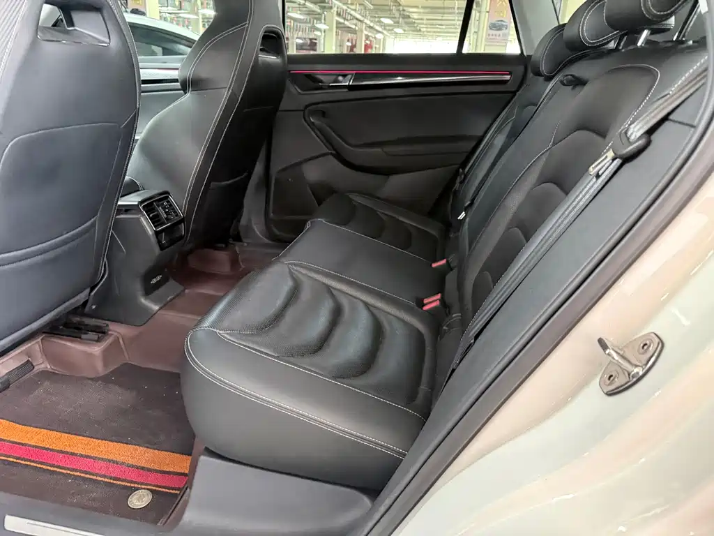Skoda Kodiaq GT — миниатюра 11