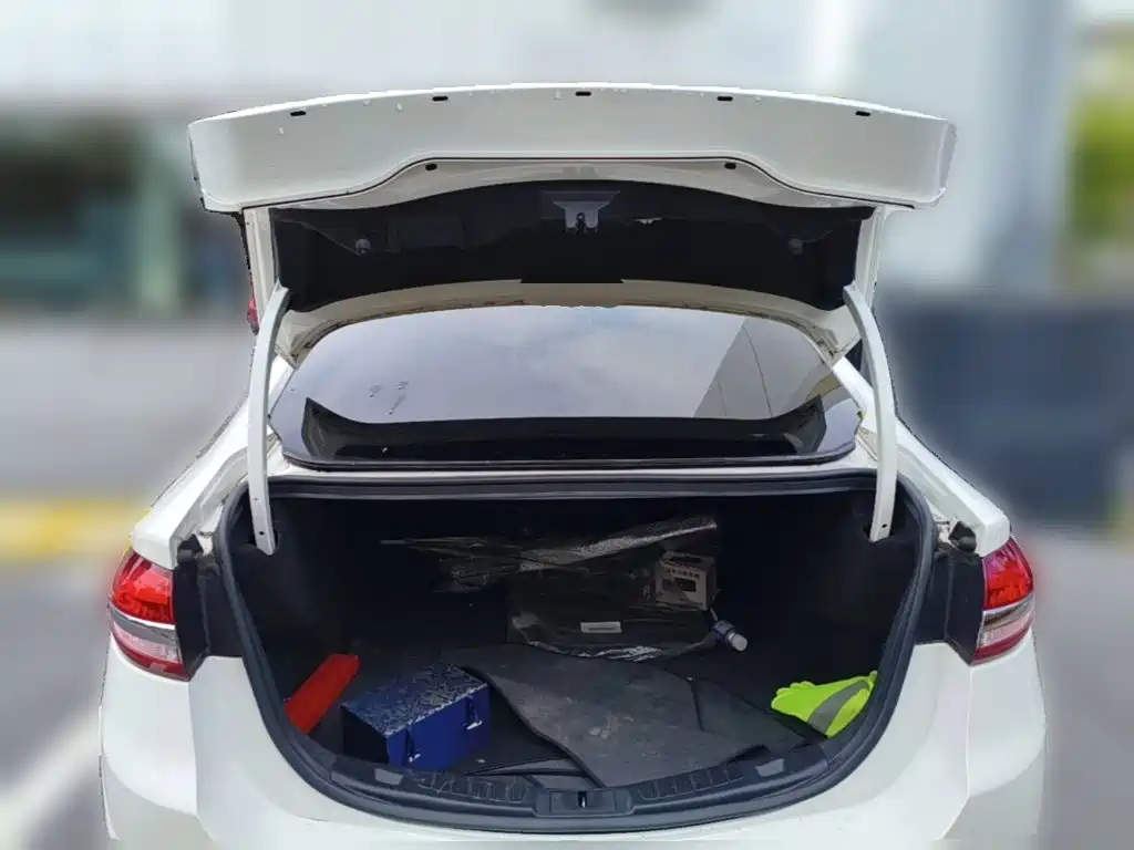 Ford Mondeo — миниатюра 24