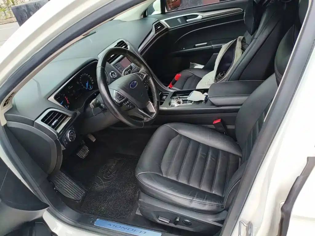Ford Mondeo — миниатюра 20