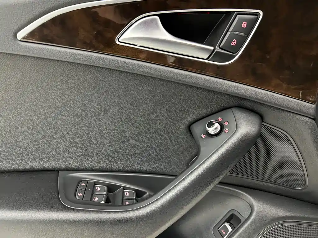 Audi A6L — миниатюра 17