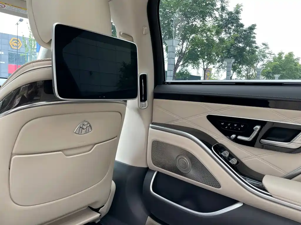 Mercedes-Benz S-Class — миниатюра 15