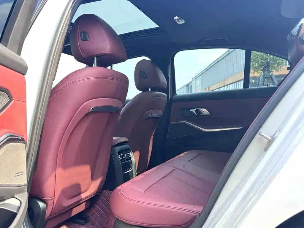 BMW 3 Series — миниатюра 4