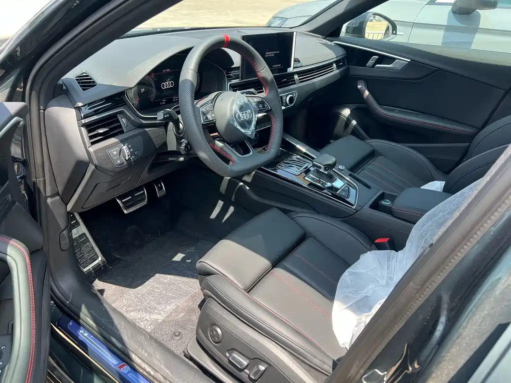 Audi A4L — миниатюра 5
