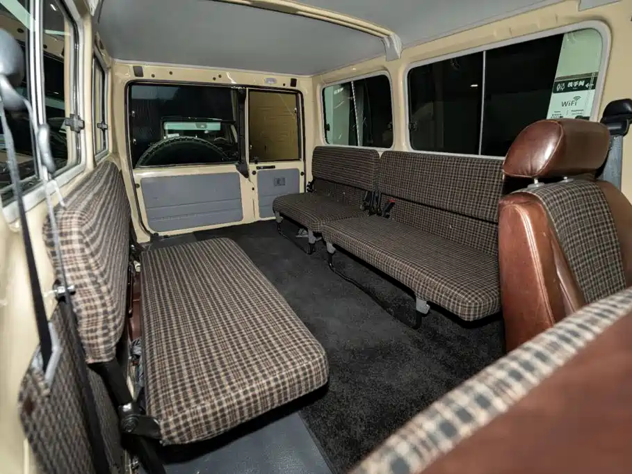 Toyota Land Cruiser — миниатюра 9