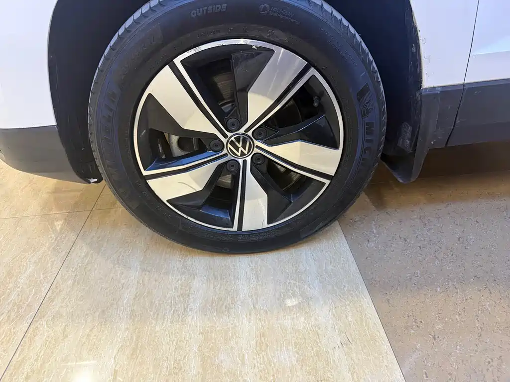 Volkswagen Tharu — миниатюра 12