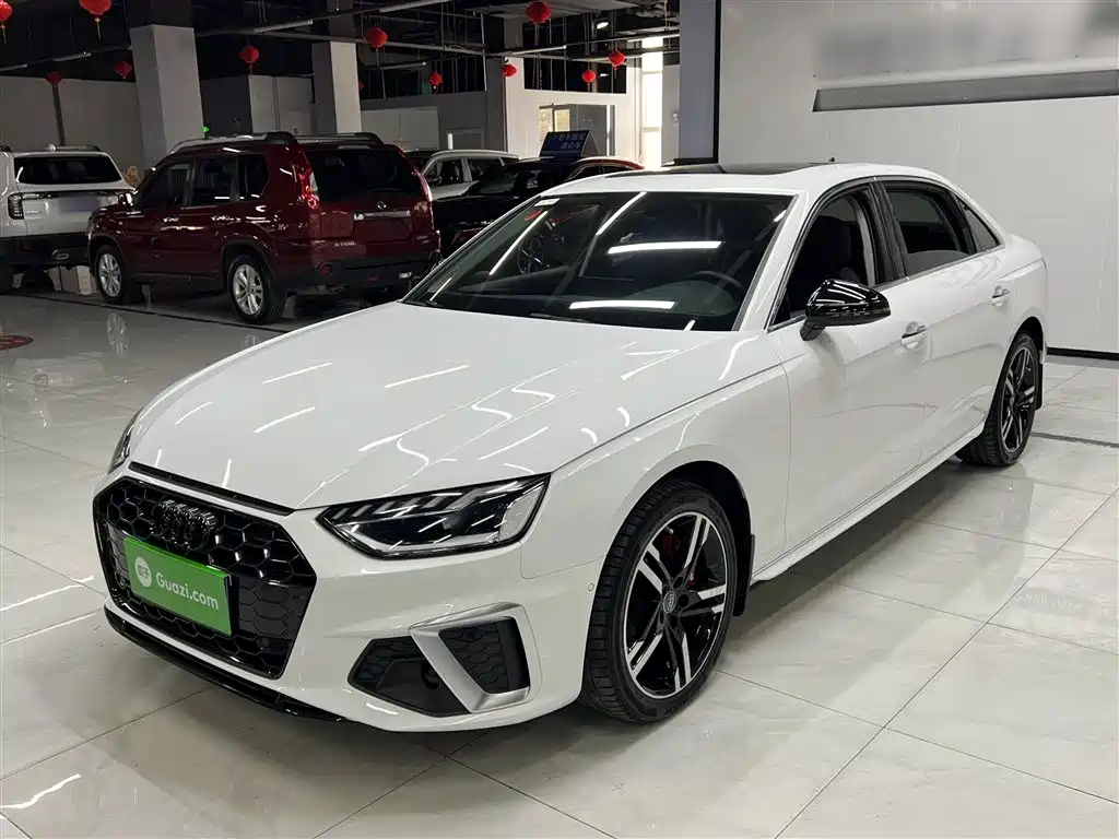 Audi A4L 2021