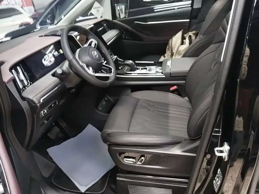 GAC Motor Trumpchi M8 — миниатюра 15