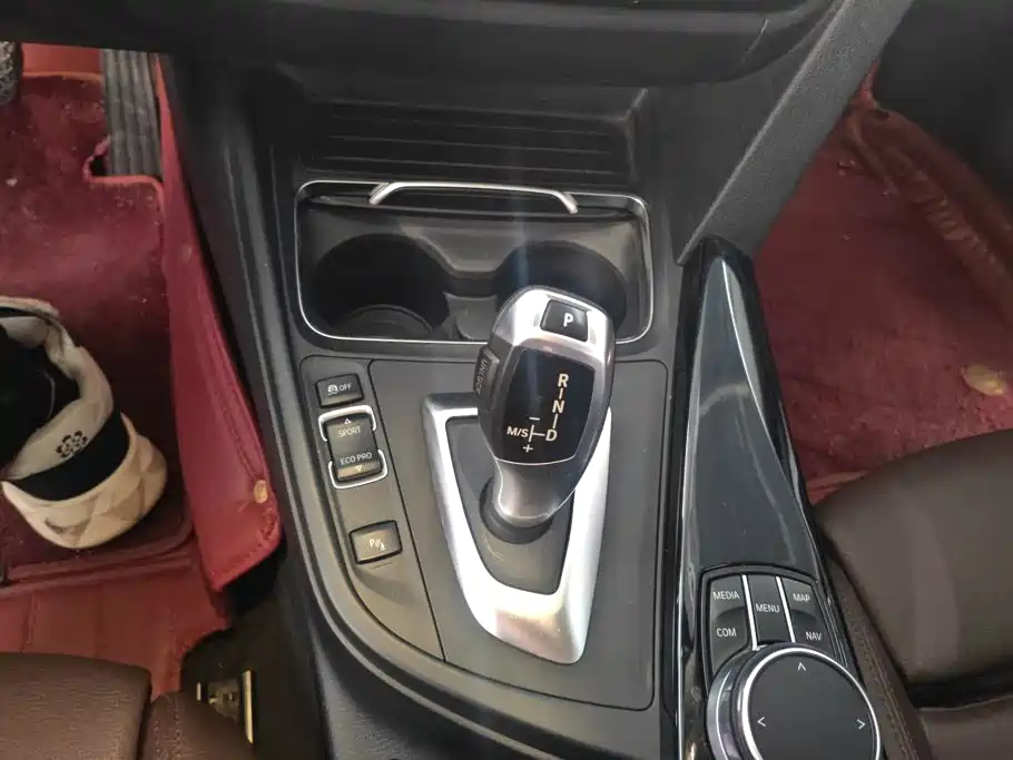 BMW 3 Series — миниатюра 16