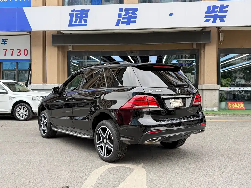 MERCEDES-BENZ GLE