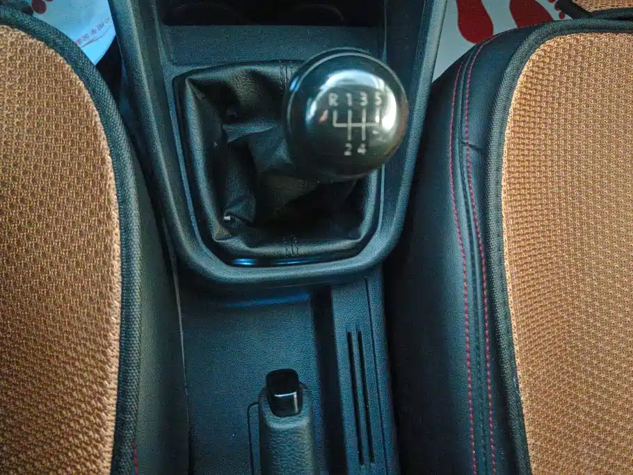 Volkswagen Santana — миниатюра 16